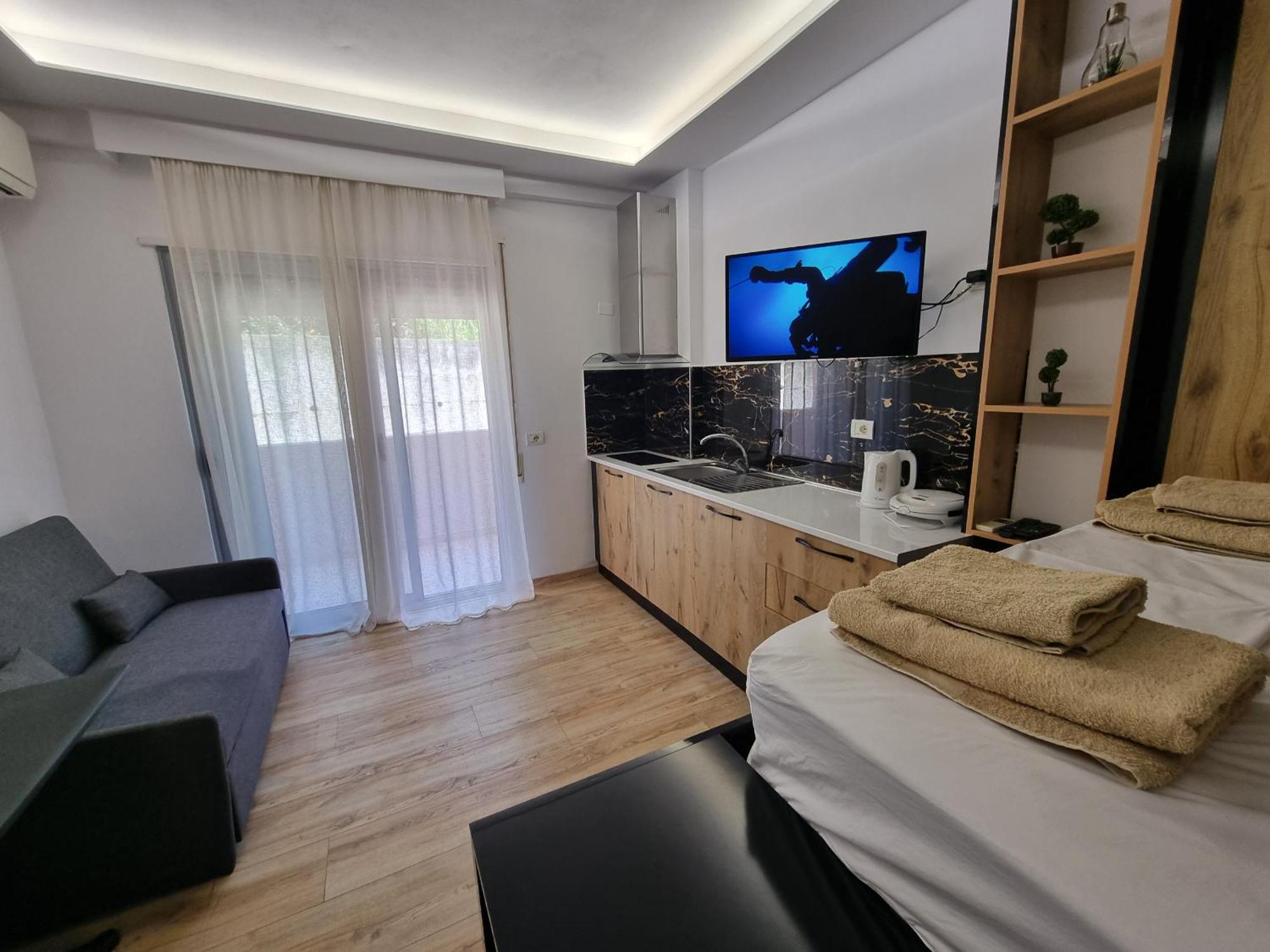 Teo'S Deluxe Studios Vlorë Exterior foto
