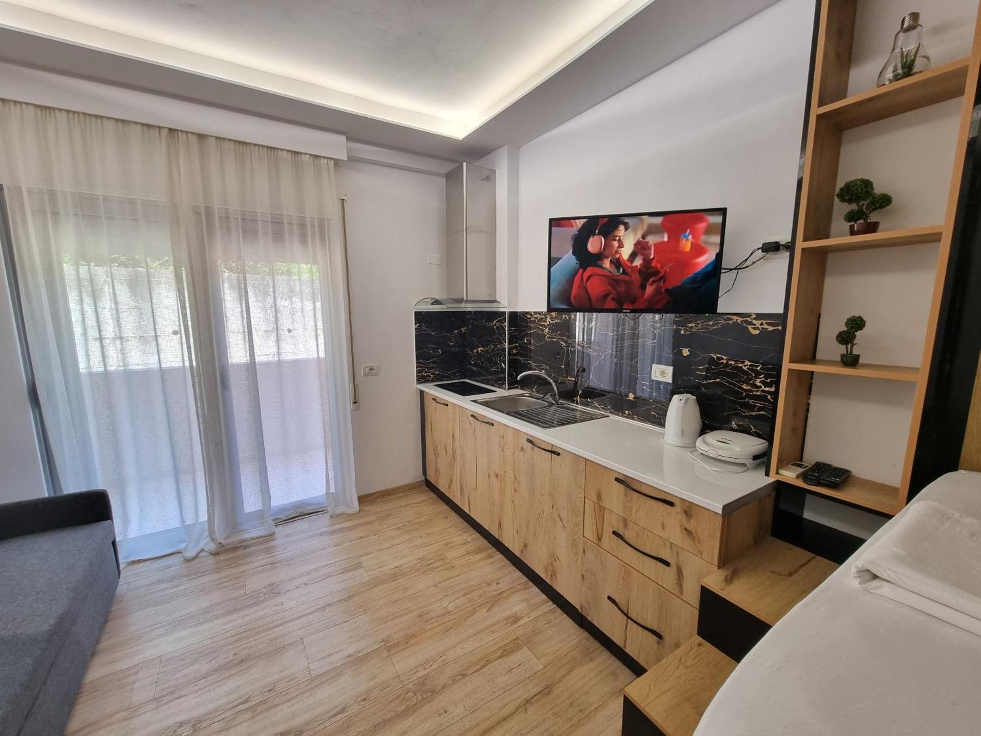 Teo'S Deluxe Studios Vlorë Exterior foto