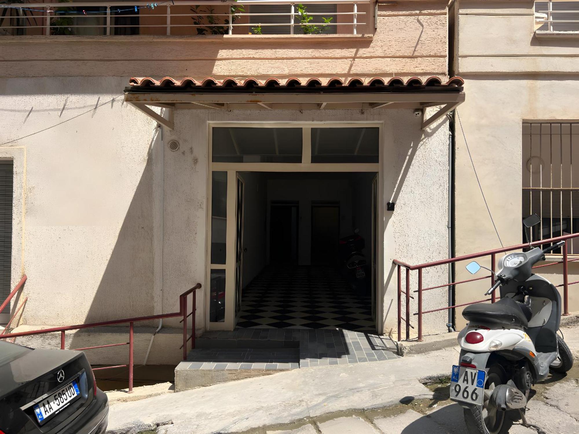 Teo'S Deluxe Studios Vlorë Exterior foto